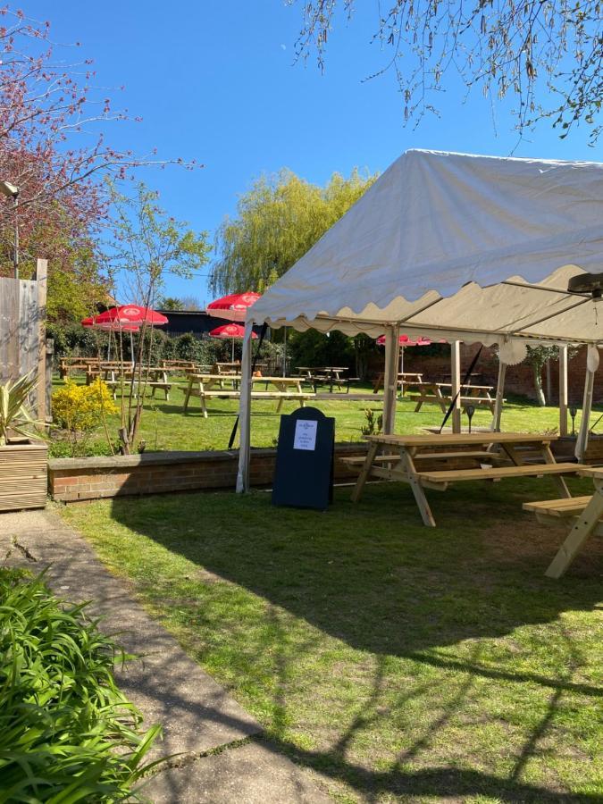 The Old Ship Inn Lowdham 外观 照片