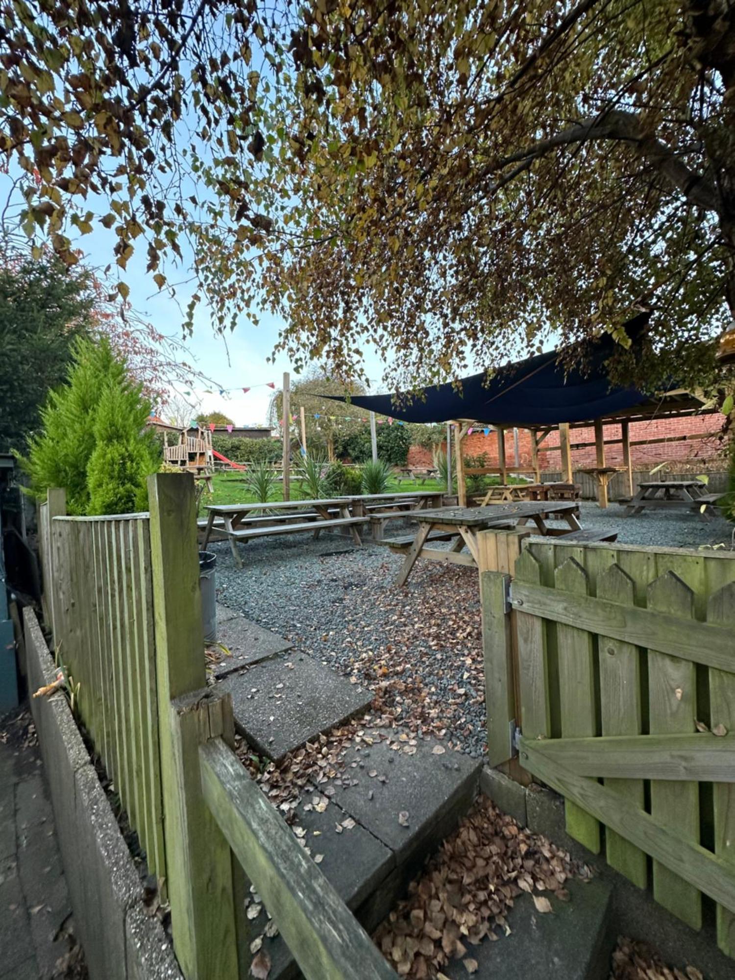 The Old Ship Inn Lowdham 外观 照片