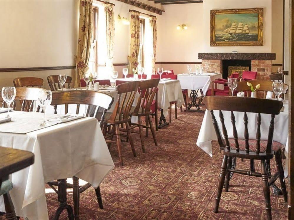 The Old Ship Inn Lowdham 外观 照片